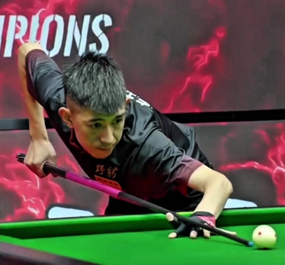 更是见证球 更是见证球