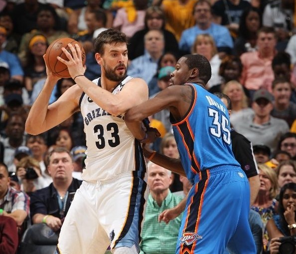 帮助球员缓 帮助球员缓